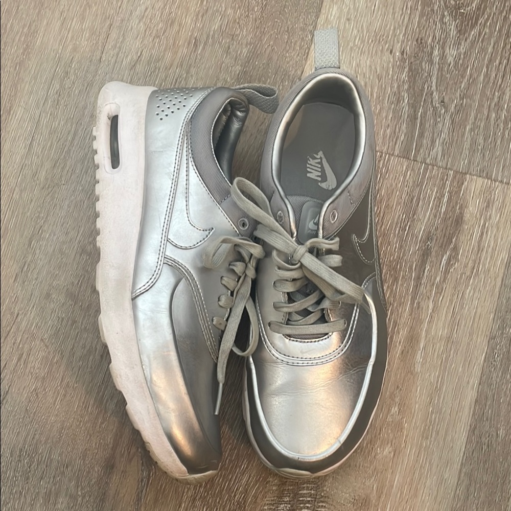 Nike Women's Air Max Thea SE Silver Sneakers